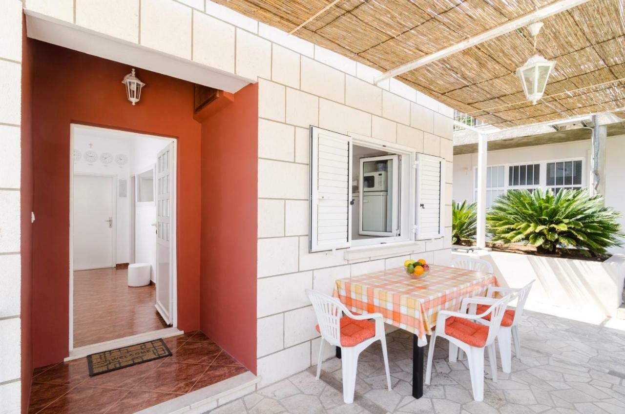 Melisa Apartment With Balcony & Free Parking Дубровник Екстериор снимка