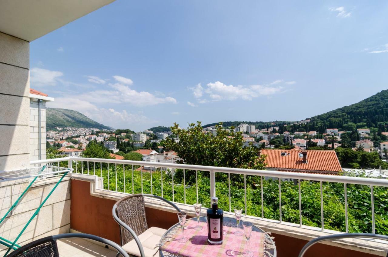 Melisa Apartment With Balcony & Free Parking Дубровник Екстериор снимка
